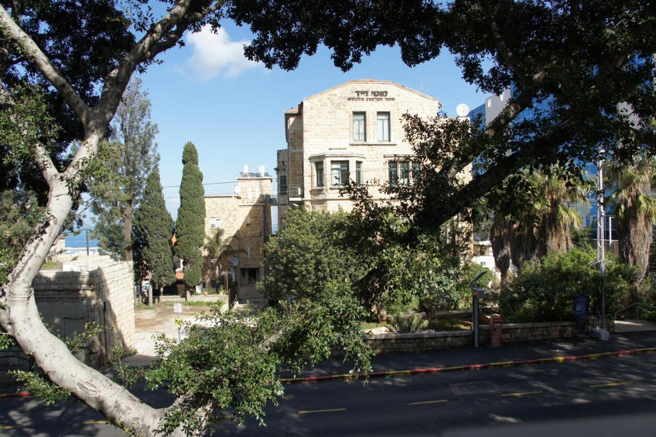 City Hall Hostel Haifa Exterior foto